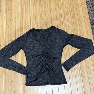 Lululemon ruched V neck tip. No tag. Measures a 4-6. Grey and black.